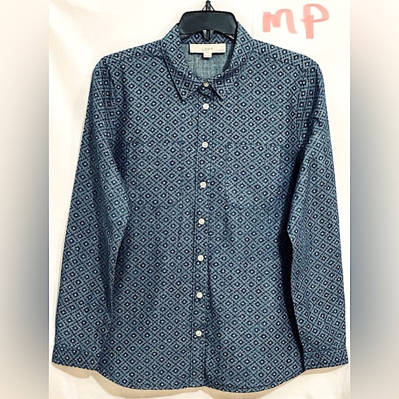LOFT Tops - LADIES BLUE LOFT BUTTON DOWN TOP WITH WHITE DESIGNS
